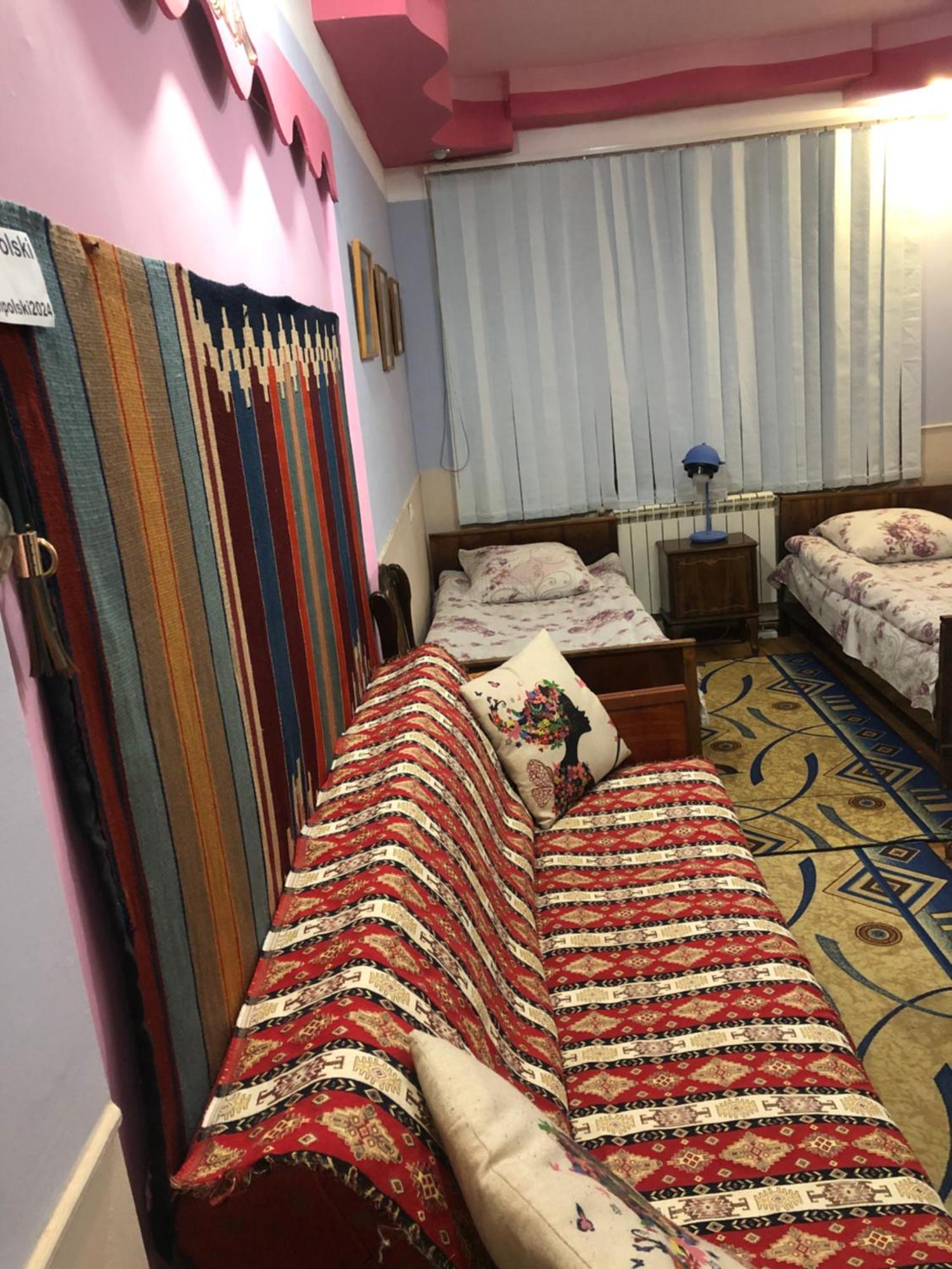 Dom Polski Gyumri Bagian luar foto
